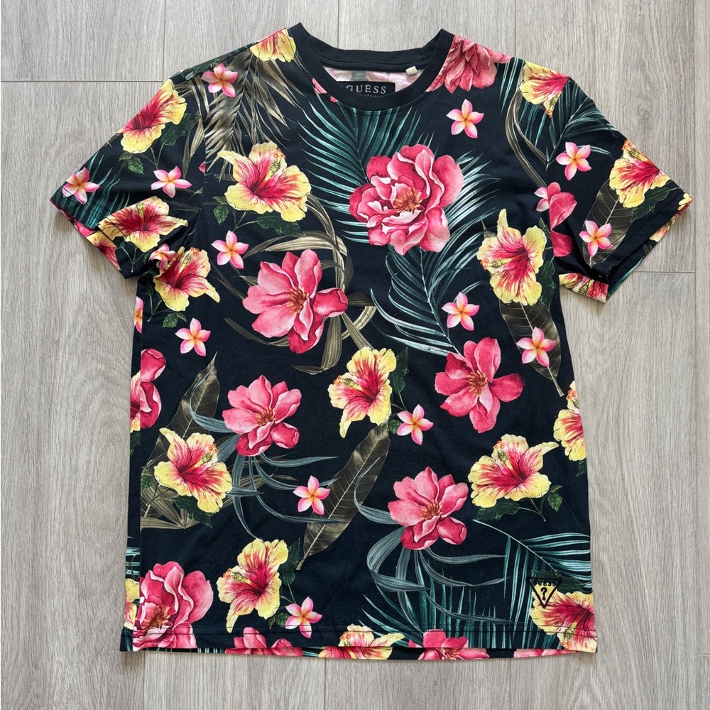 Mens Guess Floral Tshirt